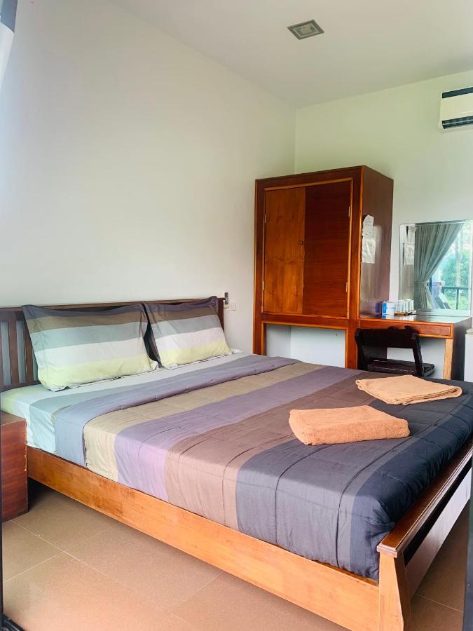 View Garden Resort Phi Phi Don Exterior photo