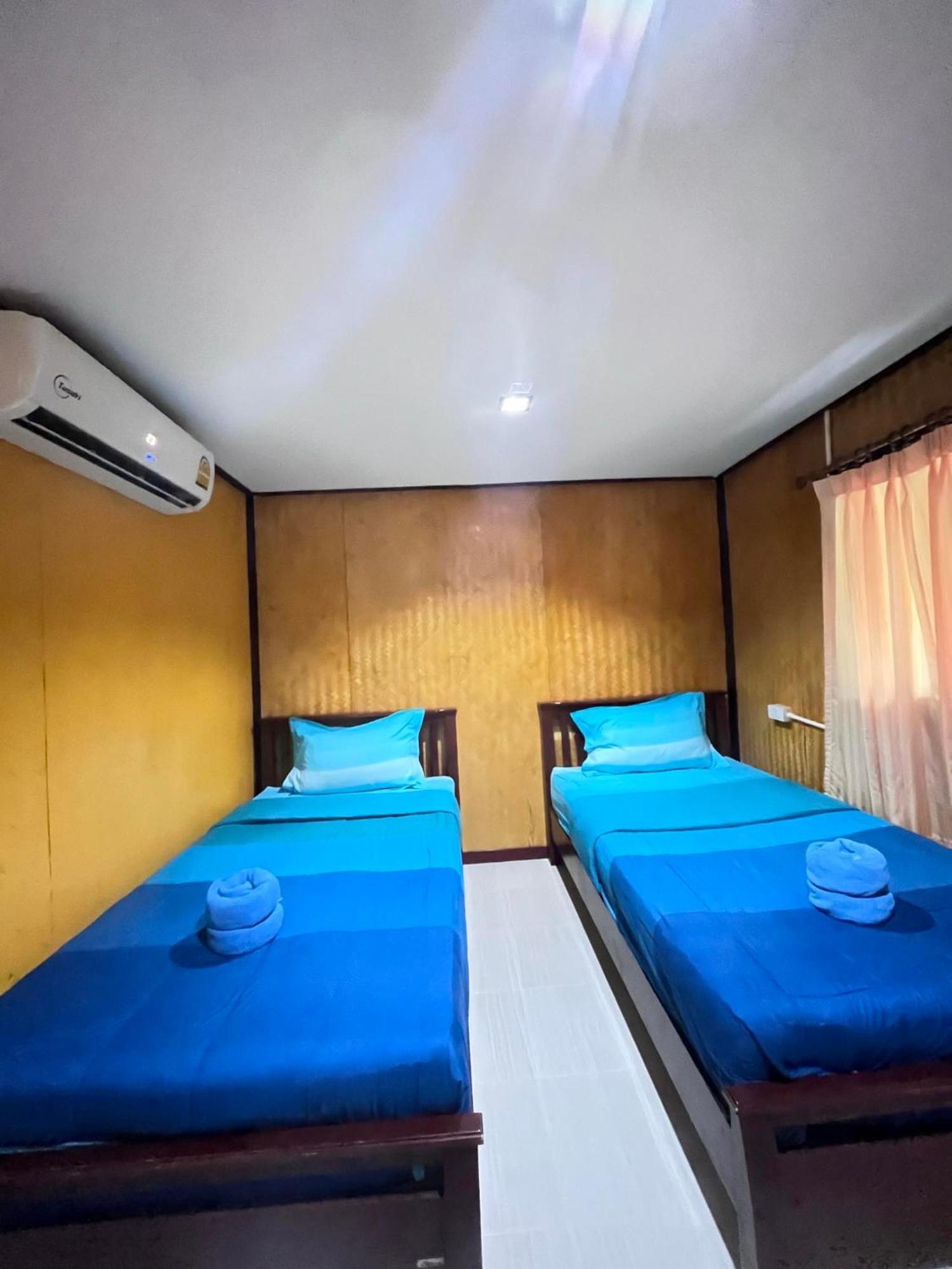 View Garden Resort Phi Phi Don Exterior photo