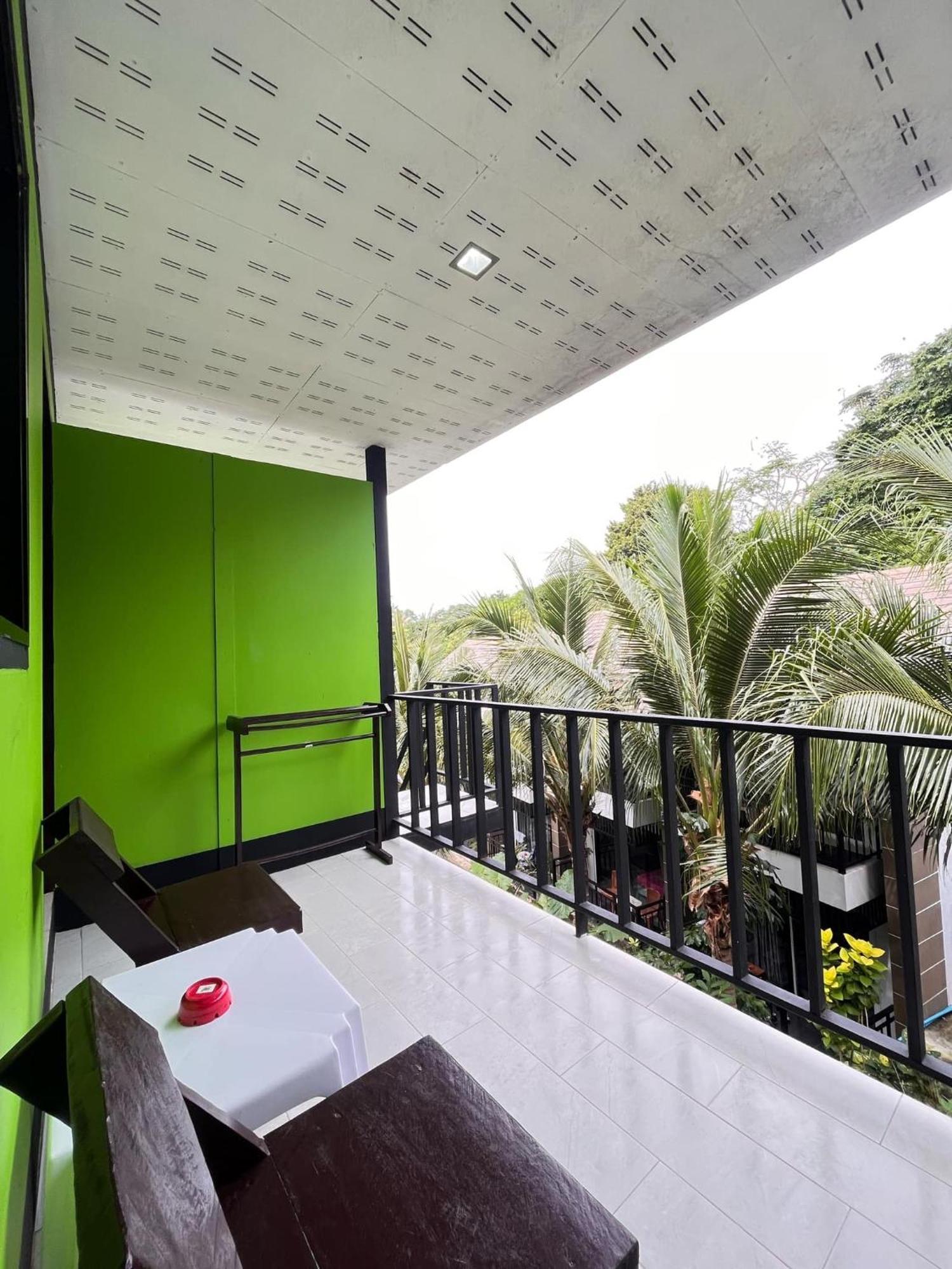 View Garden Resort Phi Phi Don Exterior photo