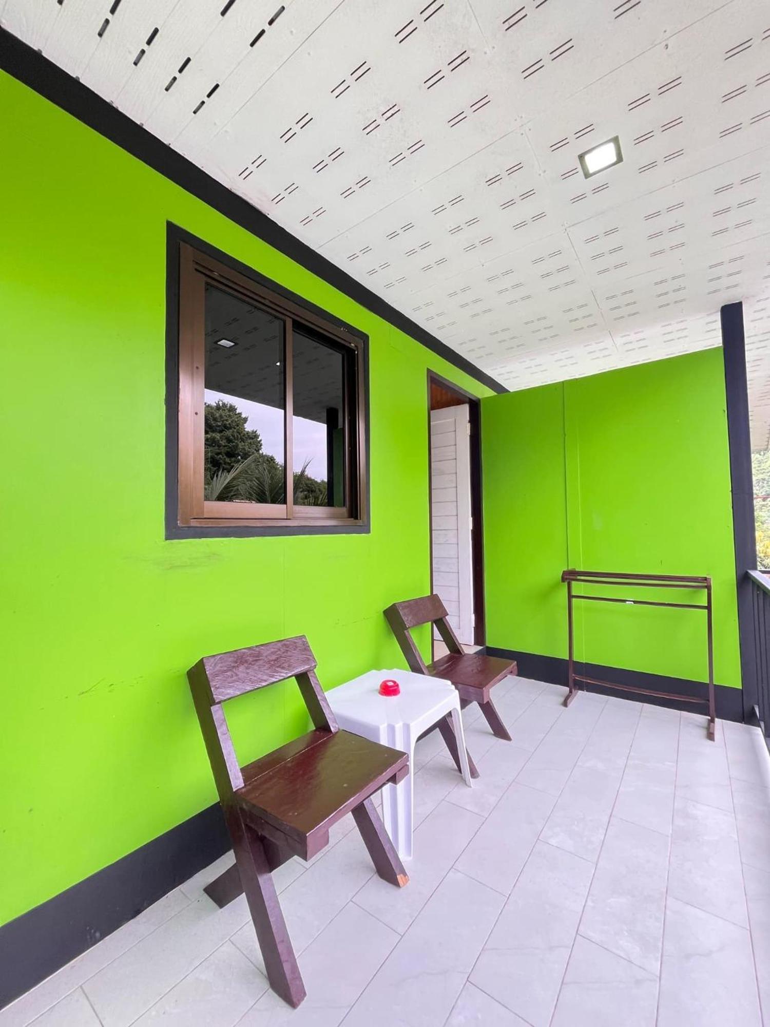 View Garden Resort Phi Phi Don Exterior photo